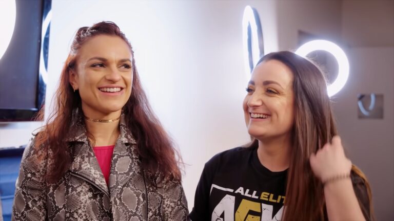 AEW & State Farm Surprise Superfan with Glam Squad Gig _ Superfan Salute 2022 3-6 screenshot